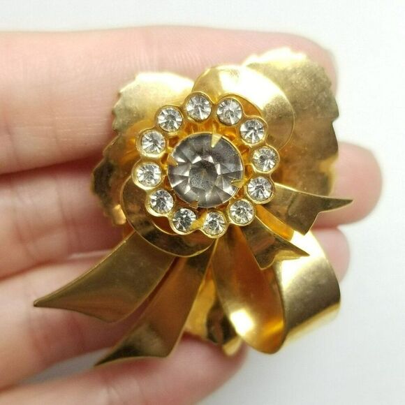 Vintage Gold Tone Rhinestone Brooch, Retro Mid Century Style Design, Estate - Picture 1 of 6